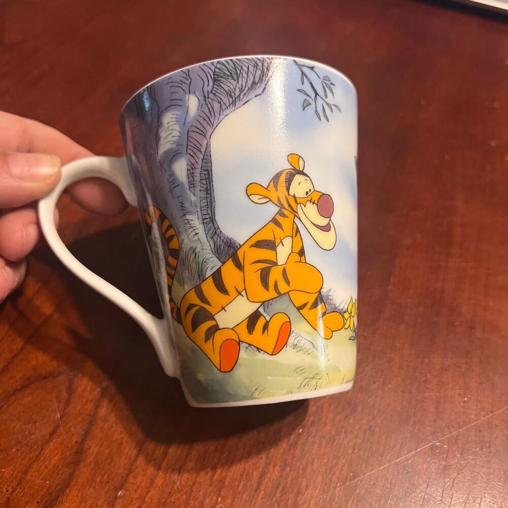 Disney Winnie the Pooh Tiger & Piglet mug cup Floral Forest Collectible